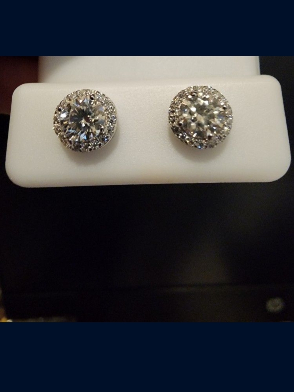 New Moissanite Solitaire Halo Design Earrings